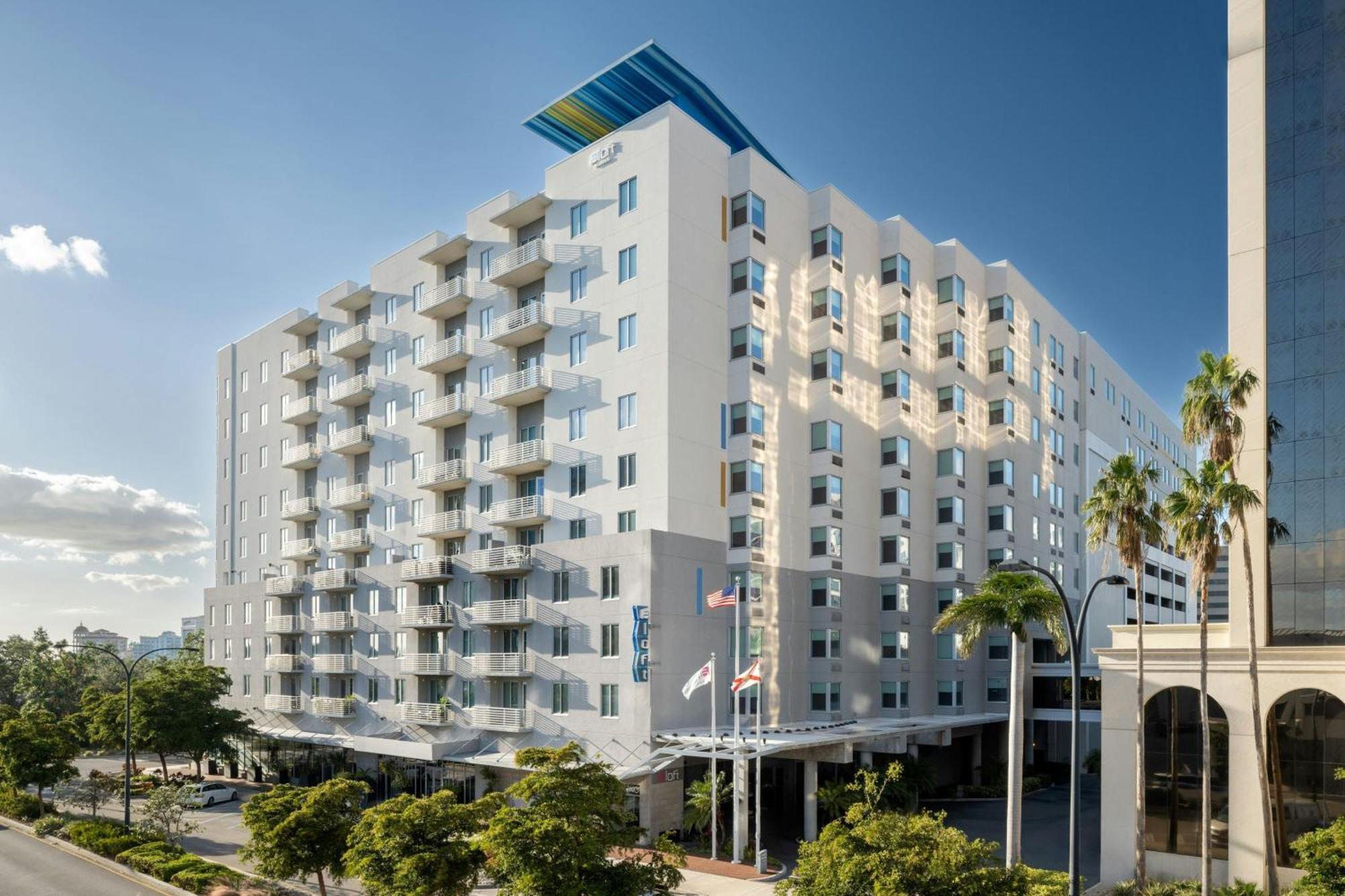 Hotel Aloft Sarasota Esterno foto